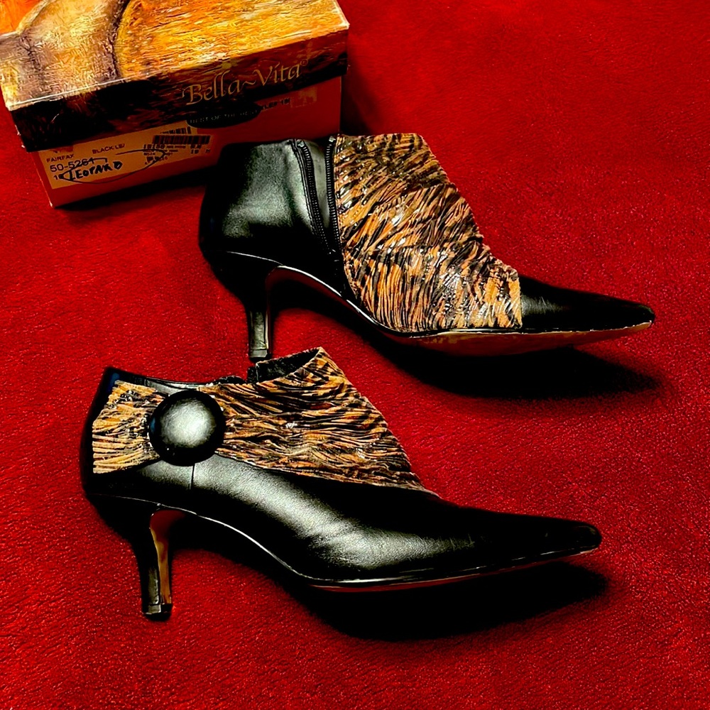 Leopard accented bootie size 10.